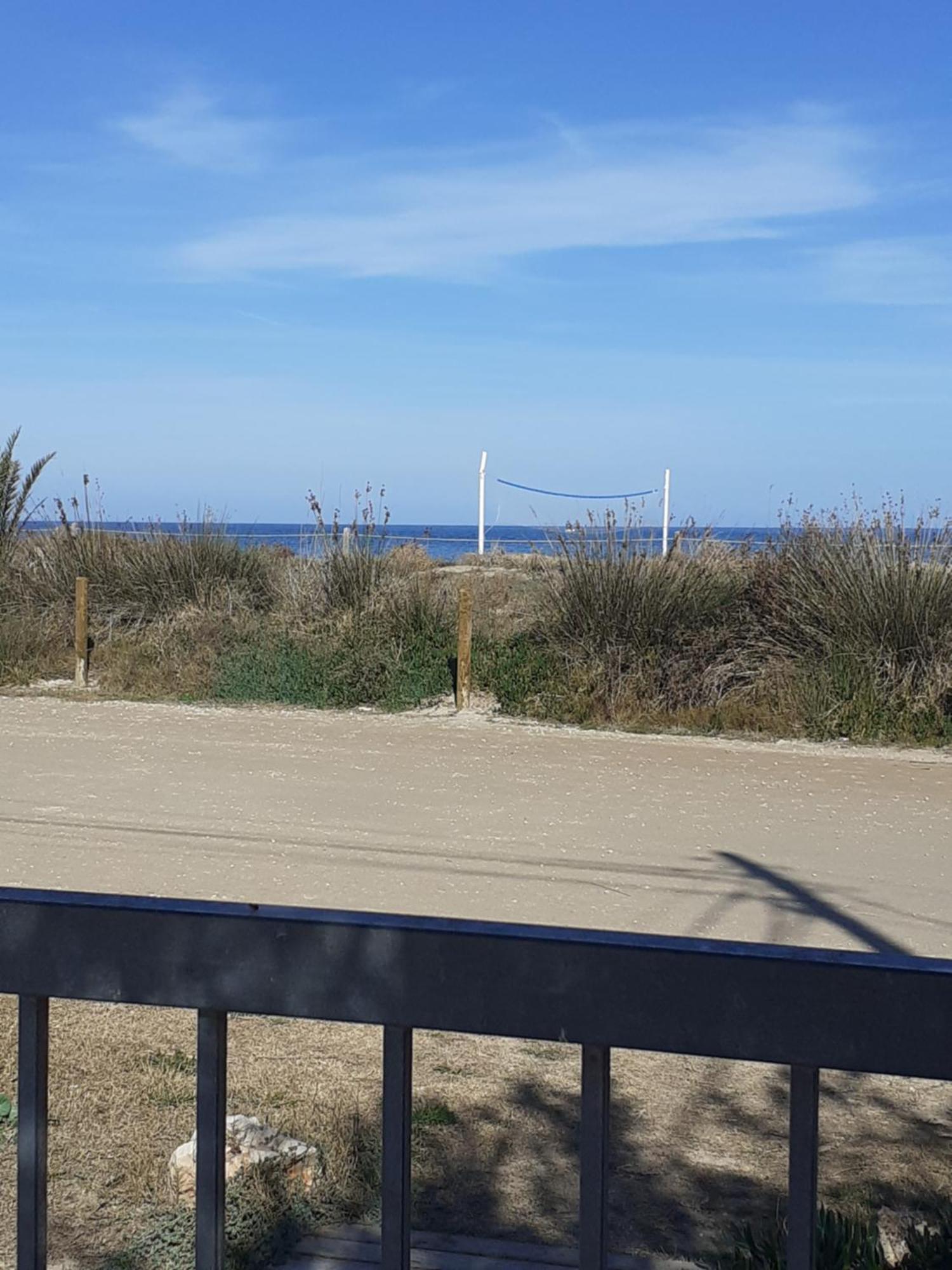 Oasis Apartments Playa Albaranas Денія Екстер'єр фото